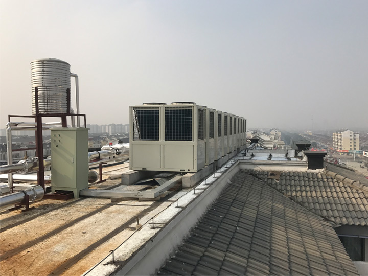 風冷冷熱水機組